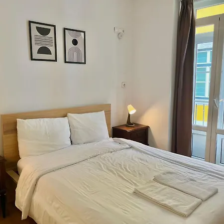 3 Bedroom, 2,5 Bathroom - Bairro Alto Lejlighed