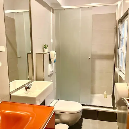 3 Bedroom, 2,5 Bathroom - Bairro Alto Apartmán