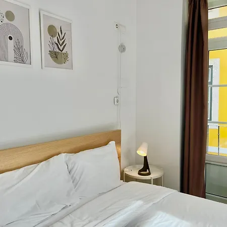 3 Bedroom, 2,5 Bathroom - Bairro Alto * Лиссабон