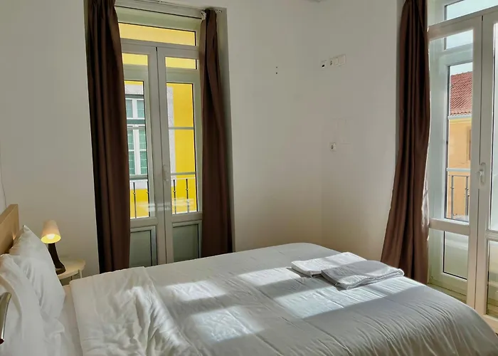 3 Bedroom, 2,5 Bathroom - Bairro Alto *