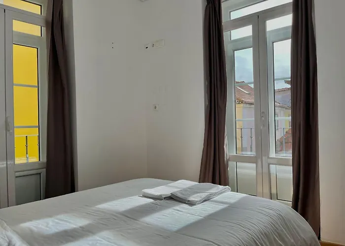 3 Bedroom, 2,5 Bathroom - Bairro Alto *